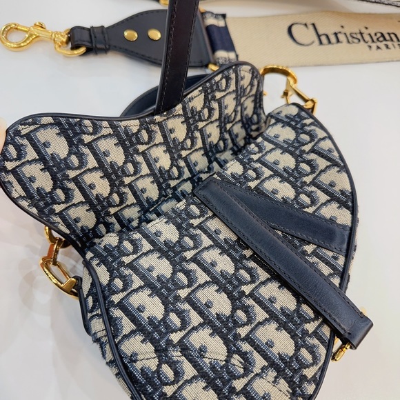 Christian Dior Mini Saddle Bag with strap - Picture 8 of 8